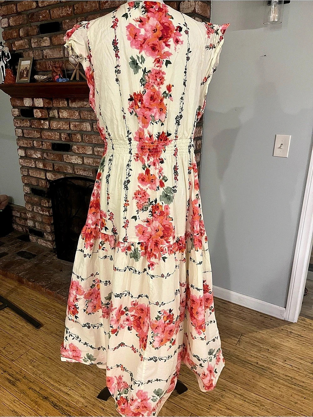 Taylor NWOT PTP 22 Women's Cap Sleeve V-Neck Floral Fit and Flare Dress - Picture 4 of 4